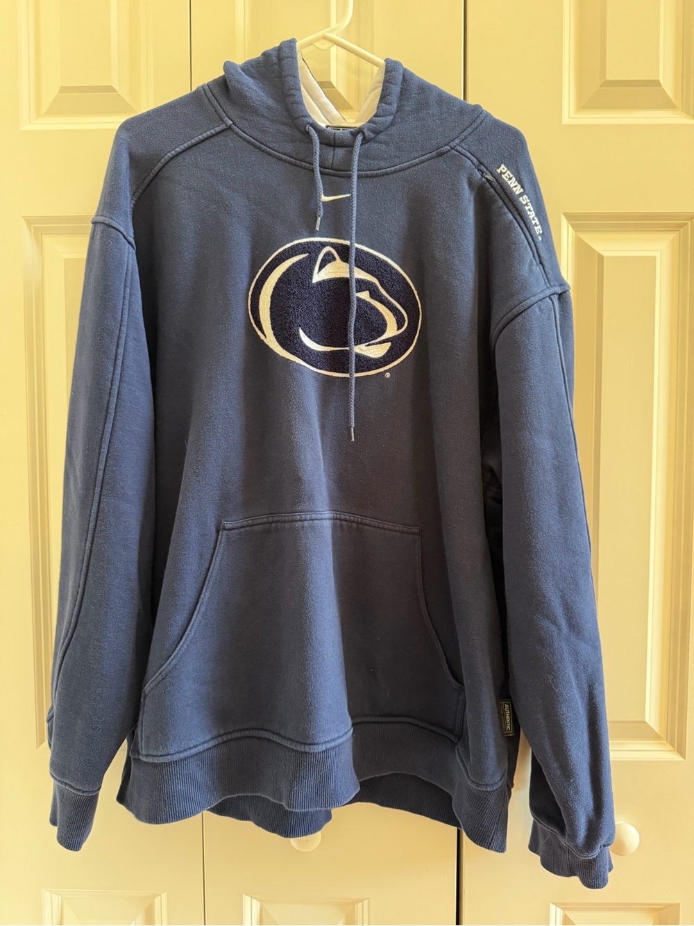 Nike Penn State Navy Pullover Hoodie Sweatshirt - Size Large